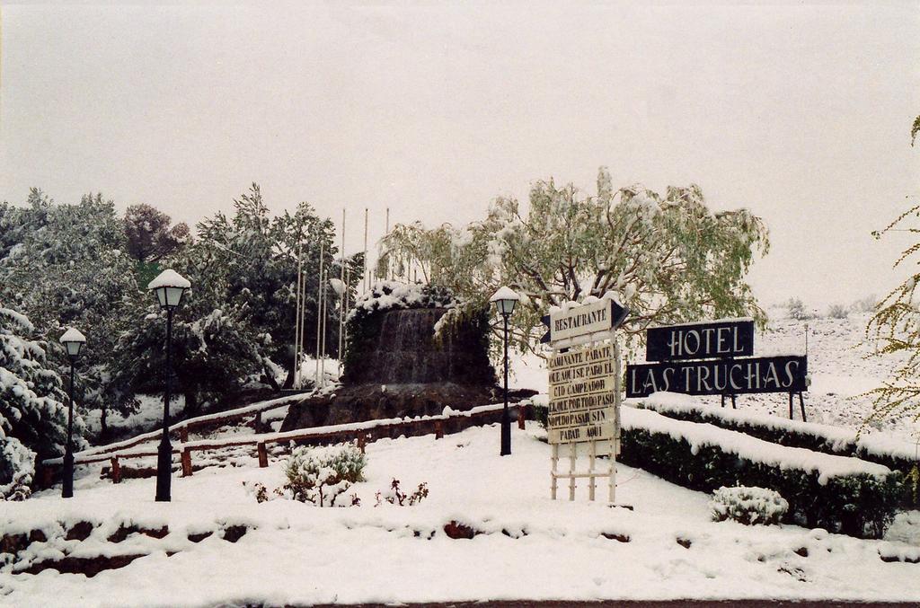 Hotel Las Truchas Nuévalos Buitenkant foto